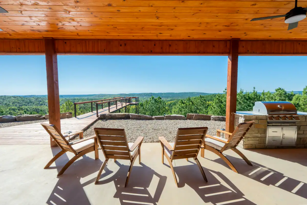 Cabin in Broken Bow