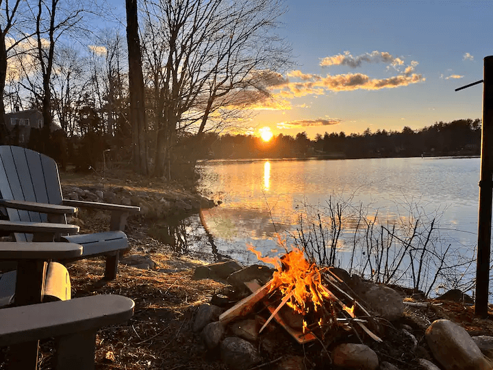 Lakefront home 