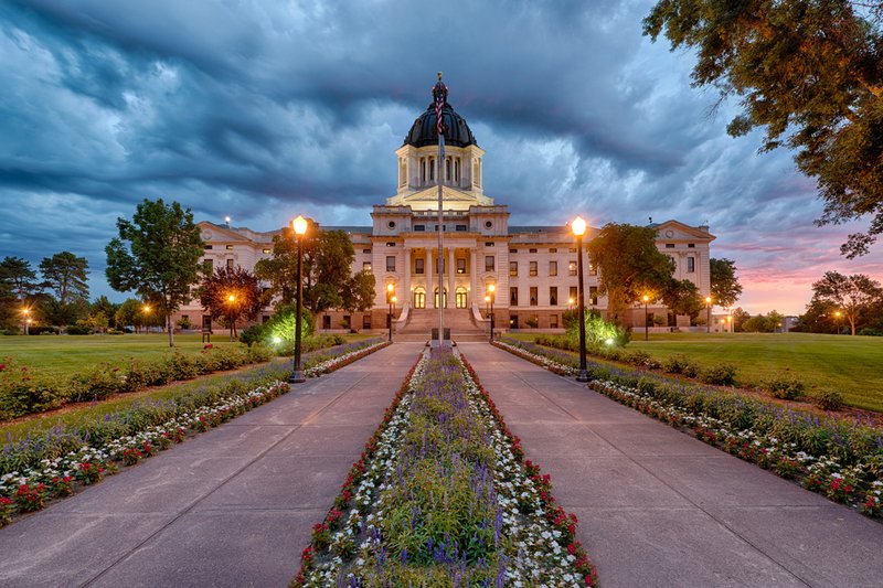 South Dakota'S Historic Towns And Monuments On A Budget
